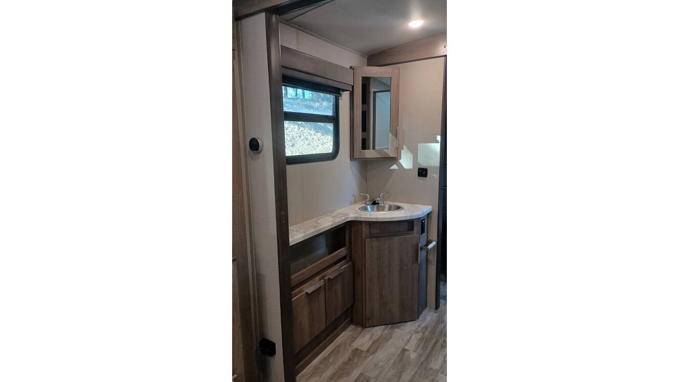 A photo of this 2021 Grand Design IMAGINE 2910BH
