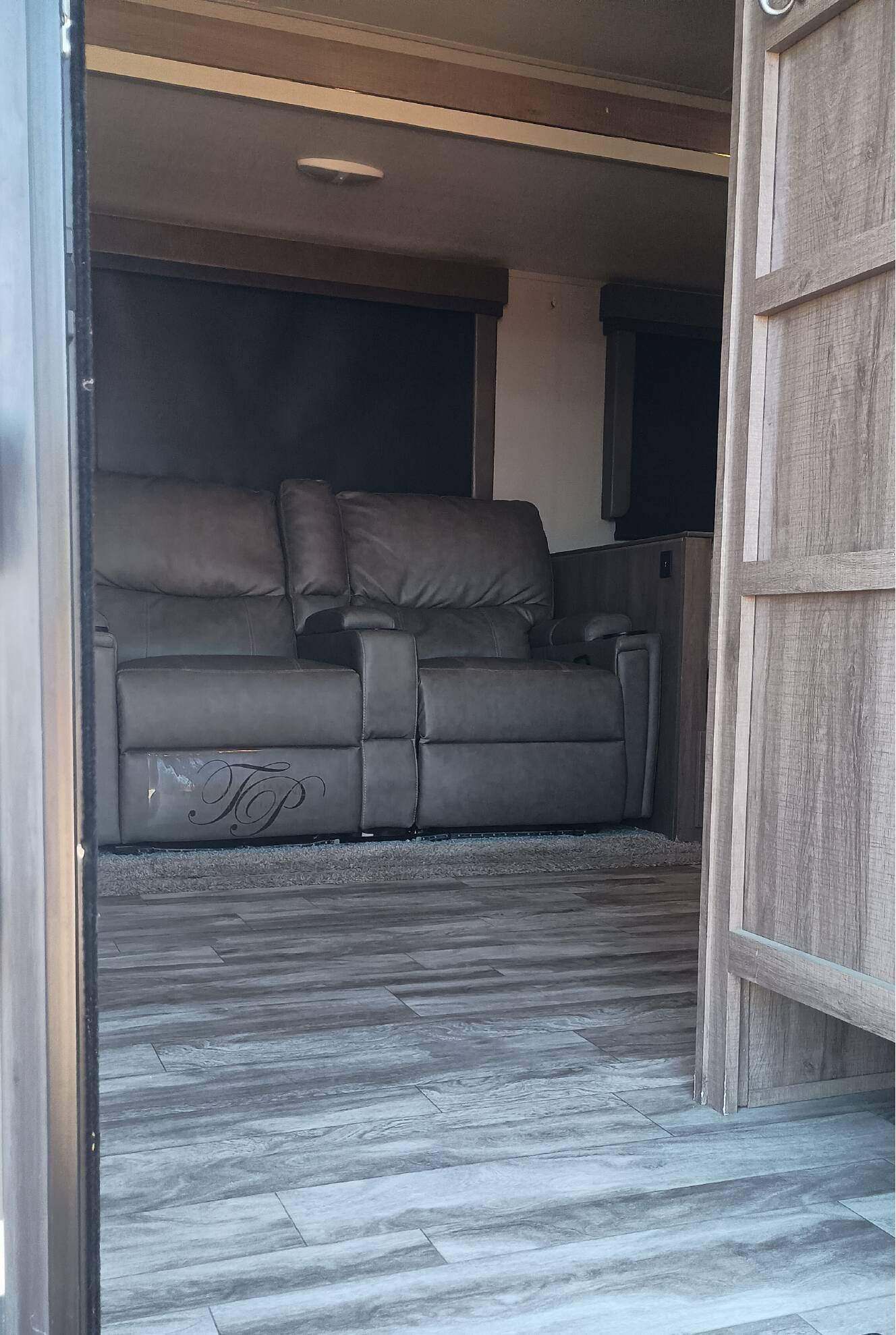 A photo of this 2021 Grand Design IMAGINE 2910BH