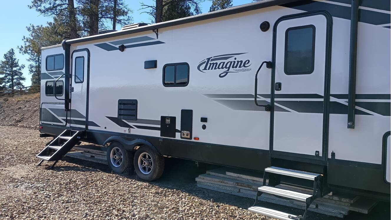 A photo of this 2021 Grand Design IMAGINE 2910BH