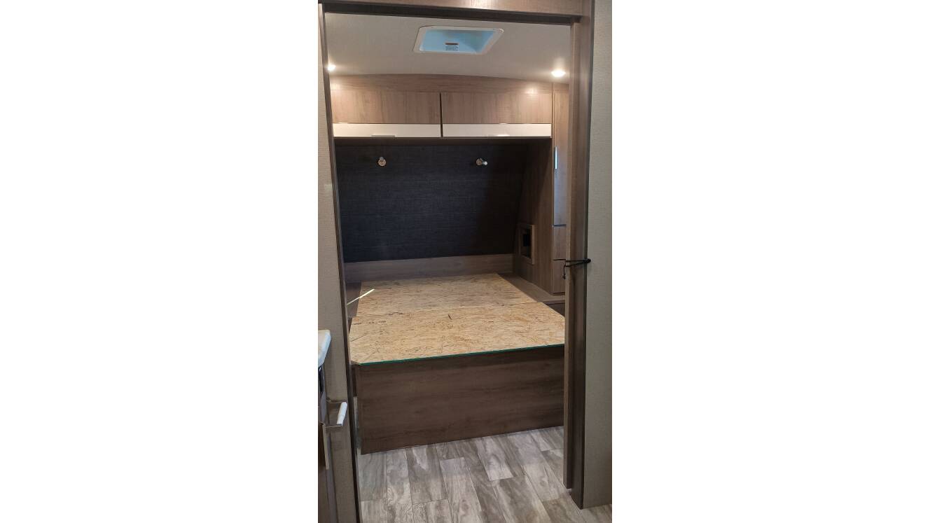 A photo of this 2021 Grand Design IMAGINE 2910BH