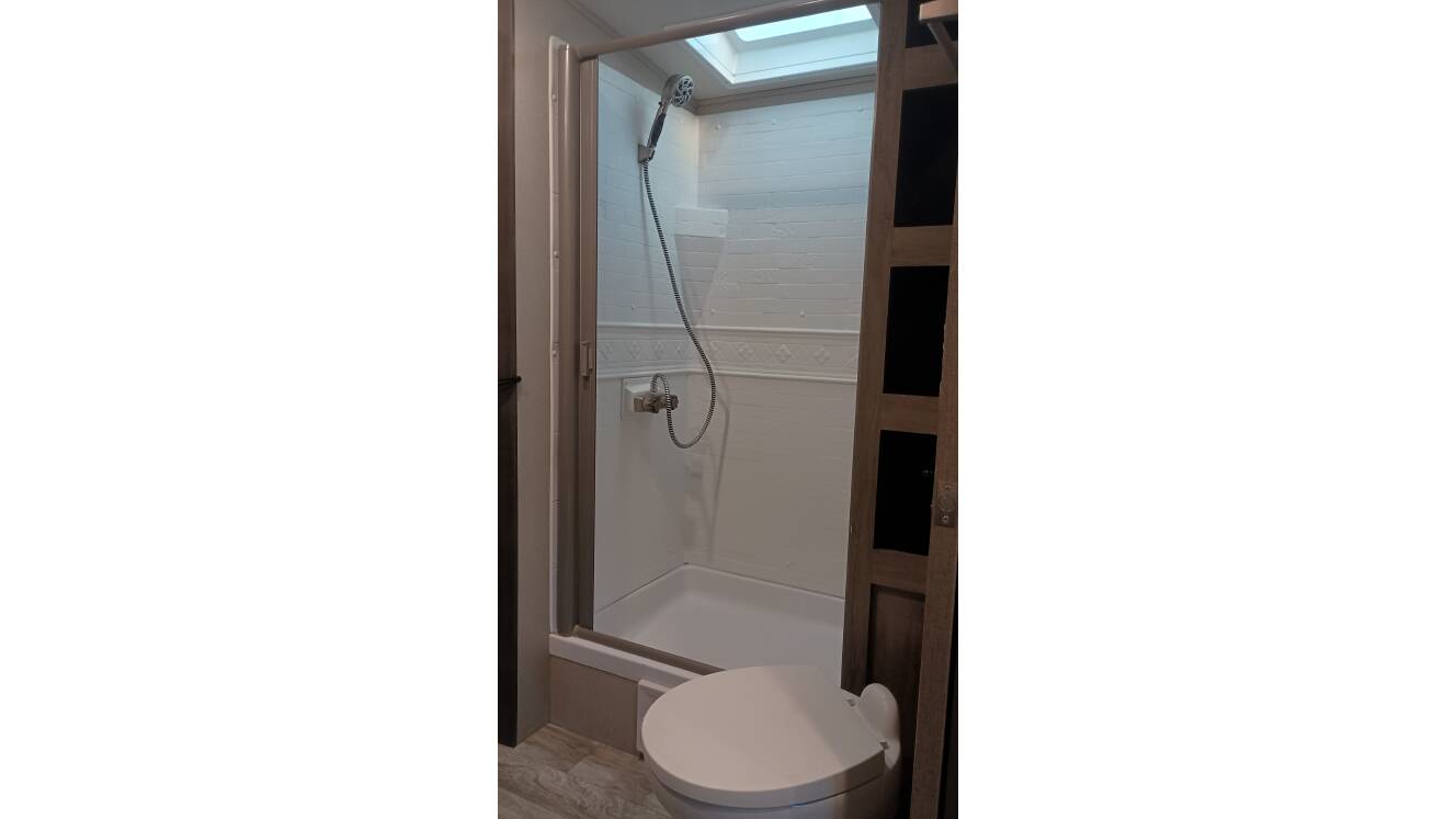 A photo of this 2021 Grand Design IMAGINE 2910BH