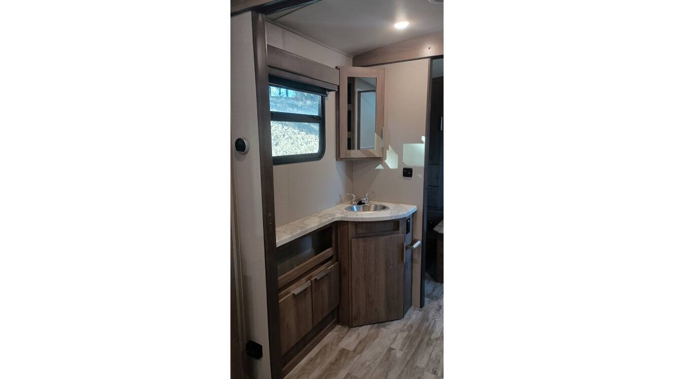 A photo of this 2021 Grand Design IMAGINE 2910BH