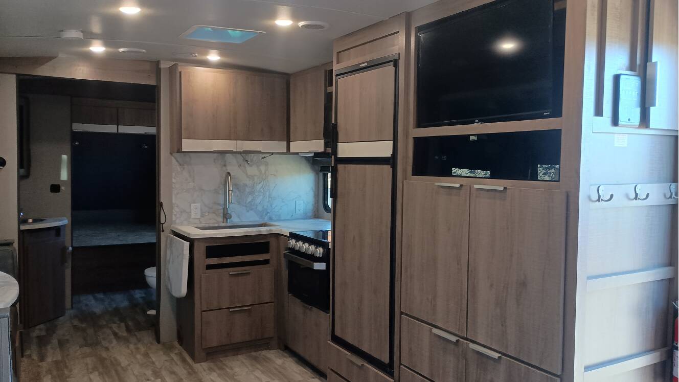 A photo of this 2021 Grand Design IMAGINE 2910BH