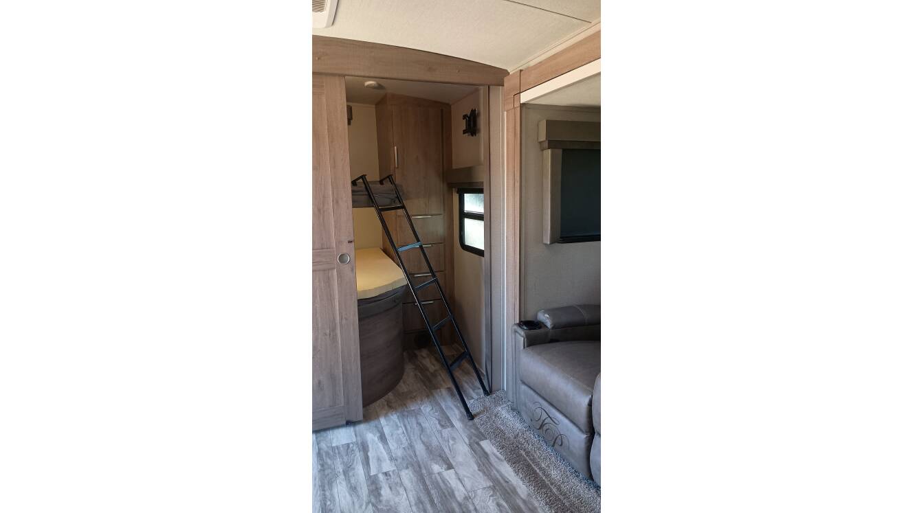 A photo of this 2021 Grand Design IMAGINE 2910BH