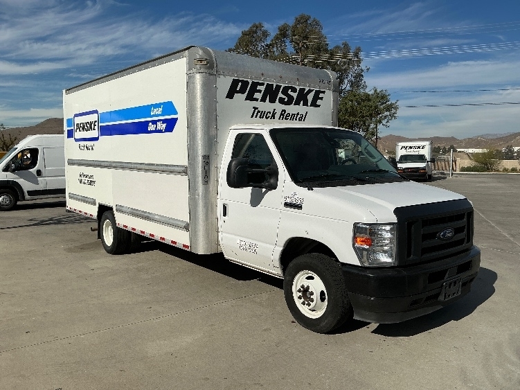 2022 FORD ECONOLINE in Fontana, CA