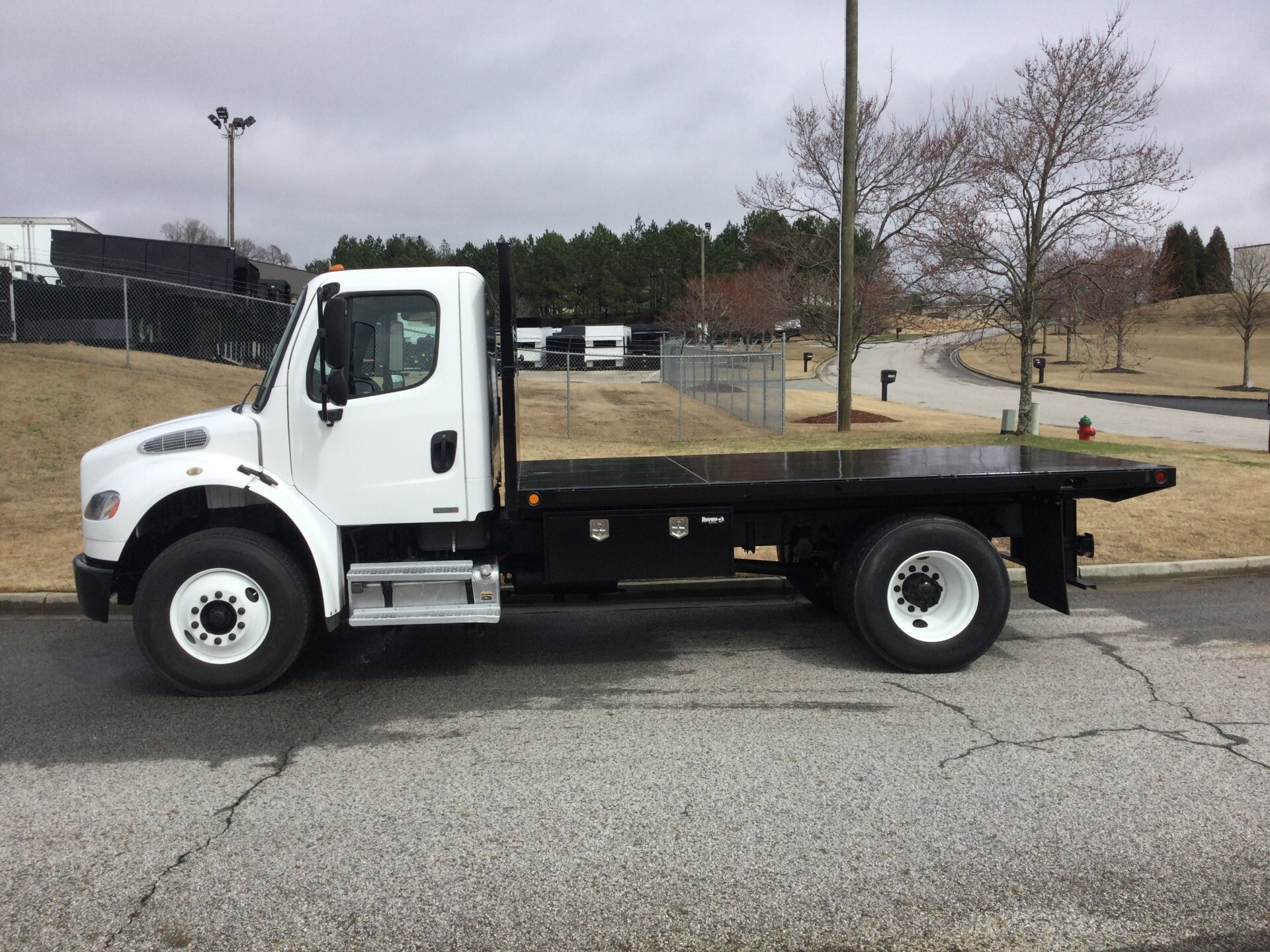 2017 FREIGHTLINER BUSINESS CLASS M2 in Winder, GA