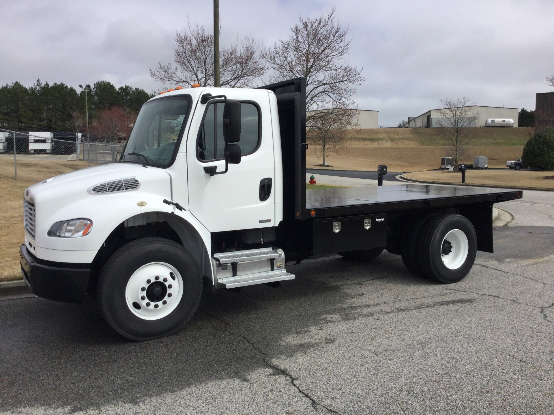 2017 FREIGHTLINER BUSINESS CLASS M2 in Winder, GA