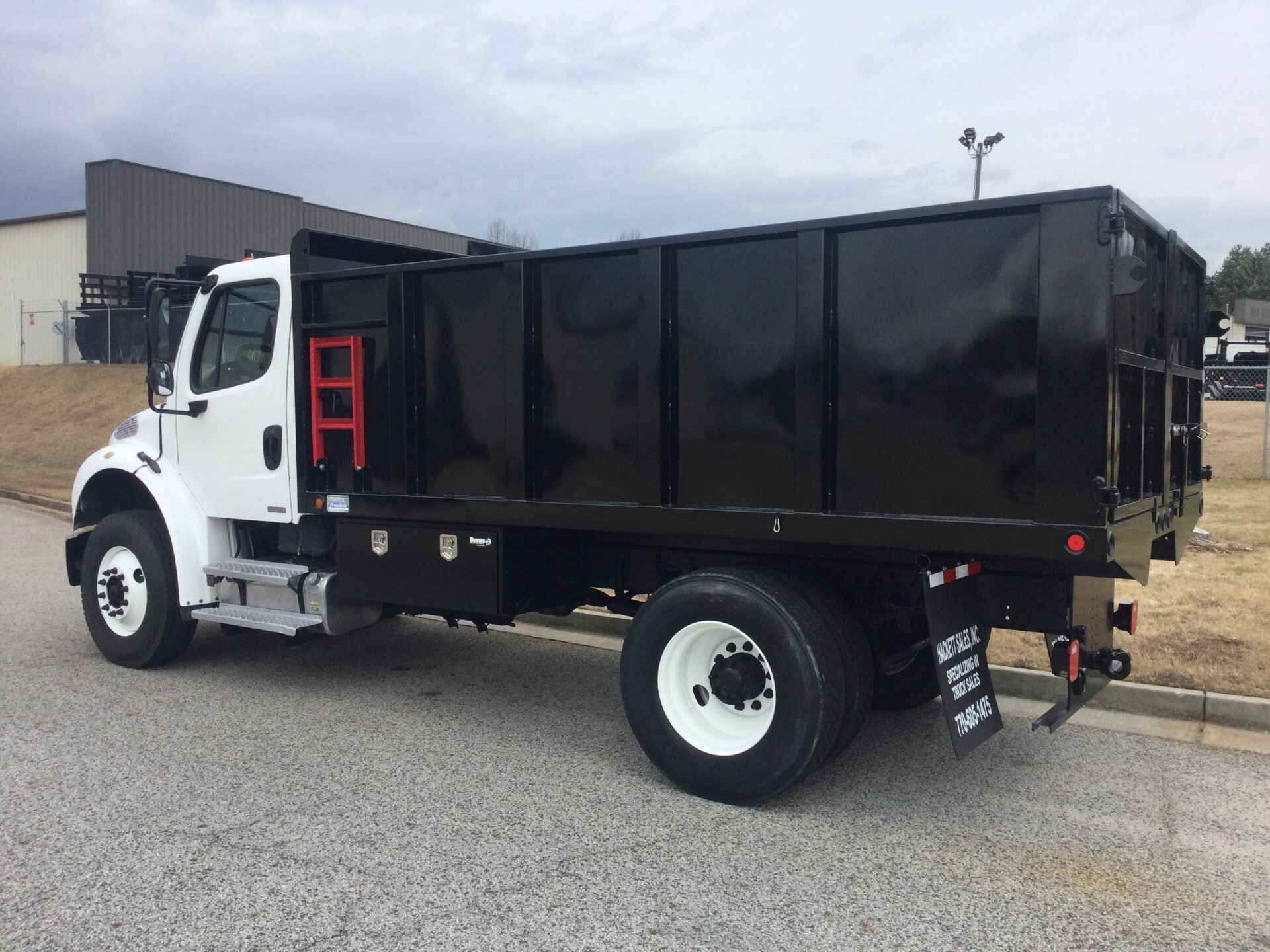 2017 FREIGHTLINER BUSINESS CLASS M2 in Winder, GA