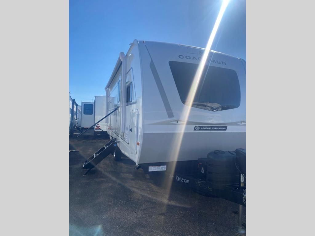 2025 Coachmen Rv Freedom Express Ultra Lite 259FKDS in ramsey MN