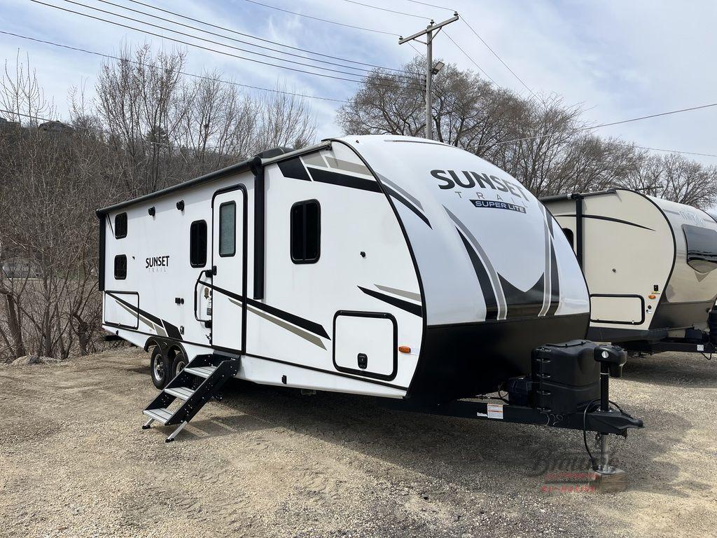 2022 Crossroads Rv Sunset Trail SS242BH RV