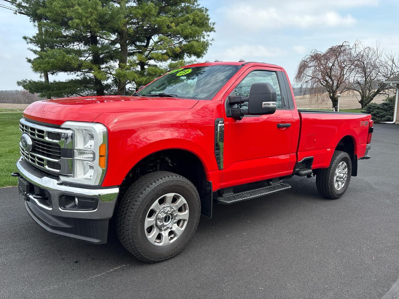 2023 FORD F350 in Orefield, PA