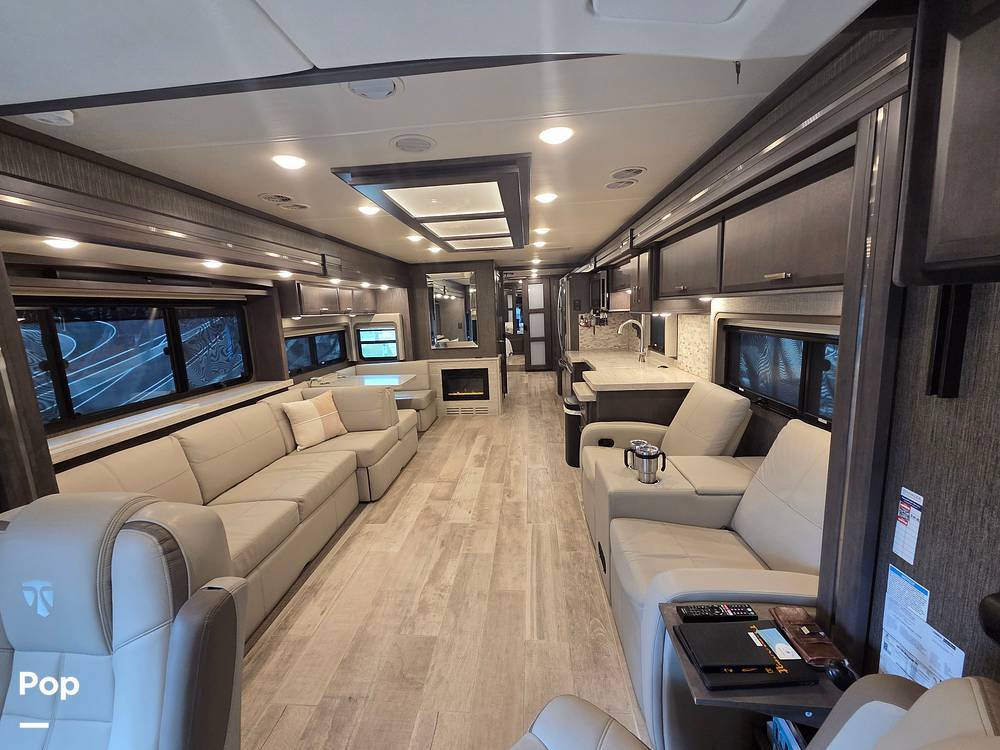 2021 Thor Motor Coach Tuscany 45MX in branson MO
