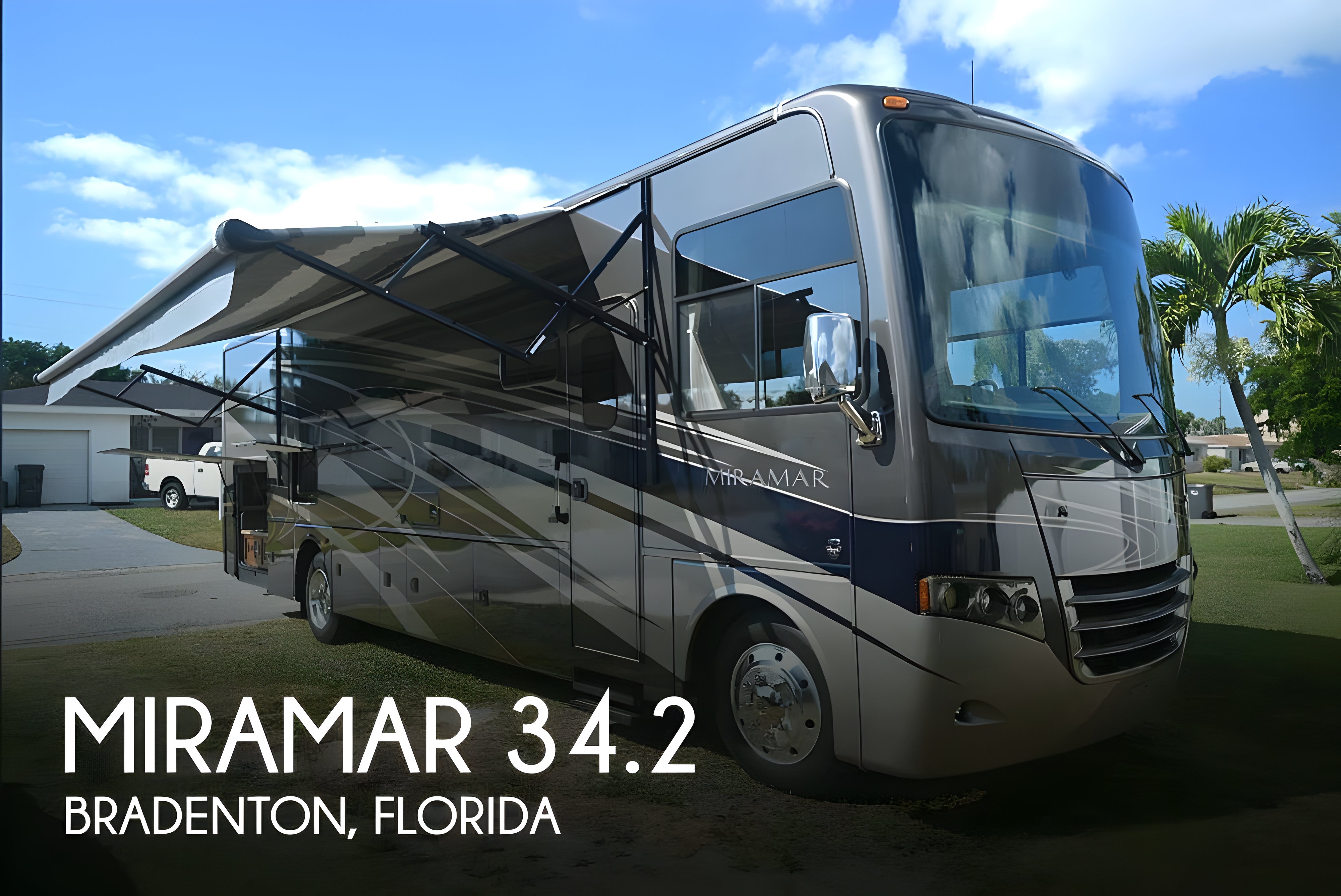 2014 Thor Motor Coach Miramar 34.2 RV