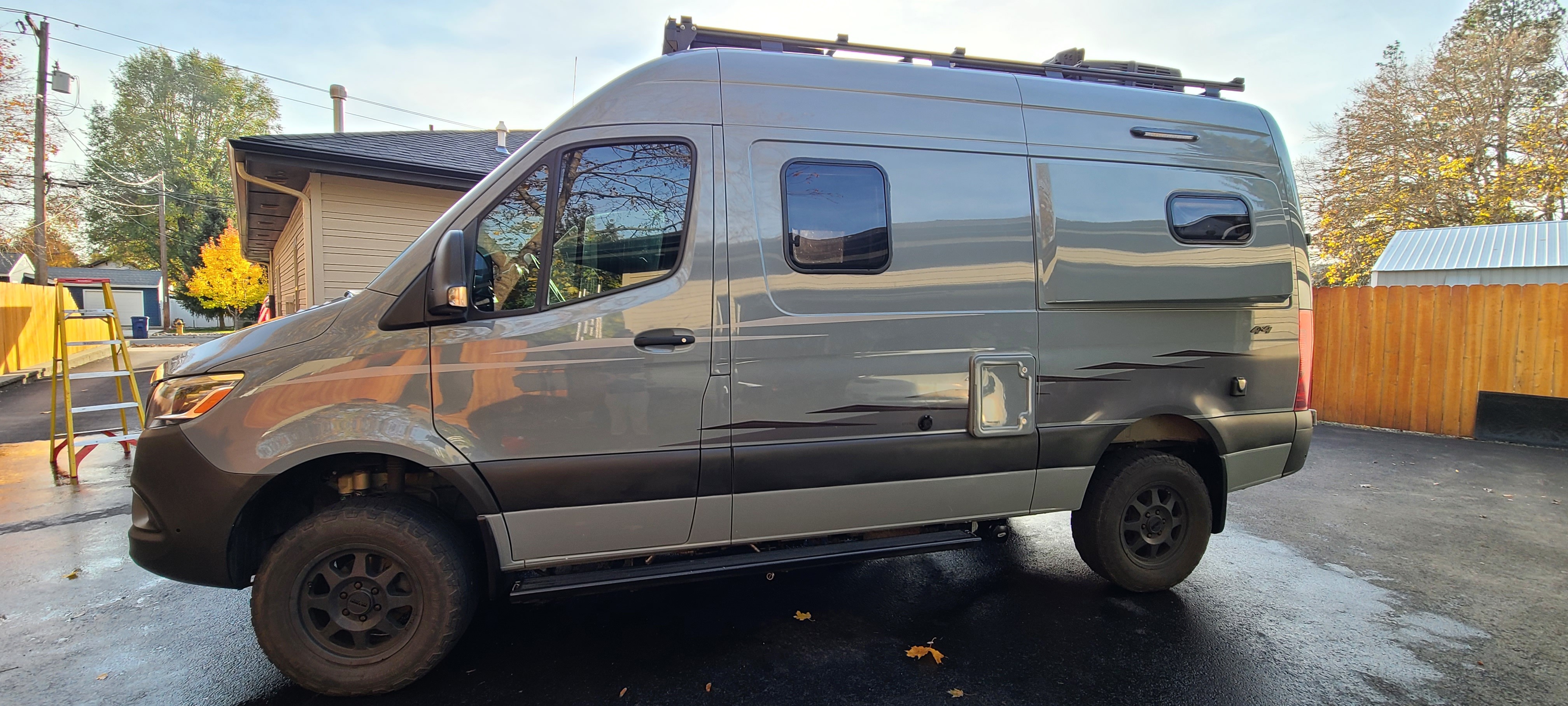 2020 Winnebago REVEL 44E RV