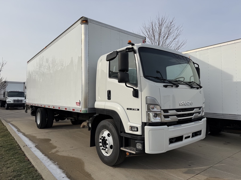 2023 ISUZU FTR in Bensenville, IL
