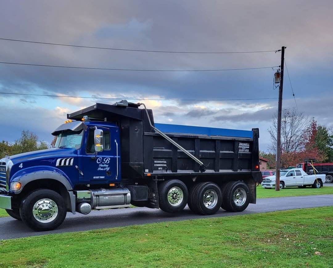 2009 MACK Granite GU713 Dump Truck in Peru, NY