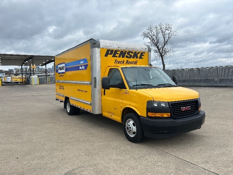 2021 GMC SAVANA in Clarksville, TN