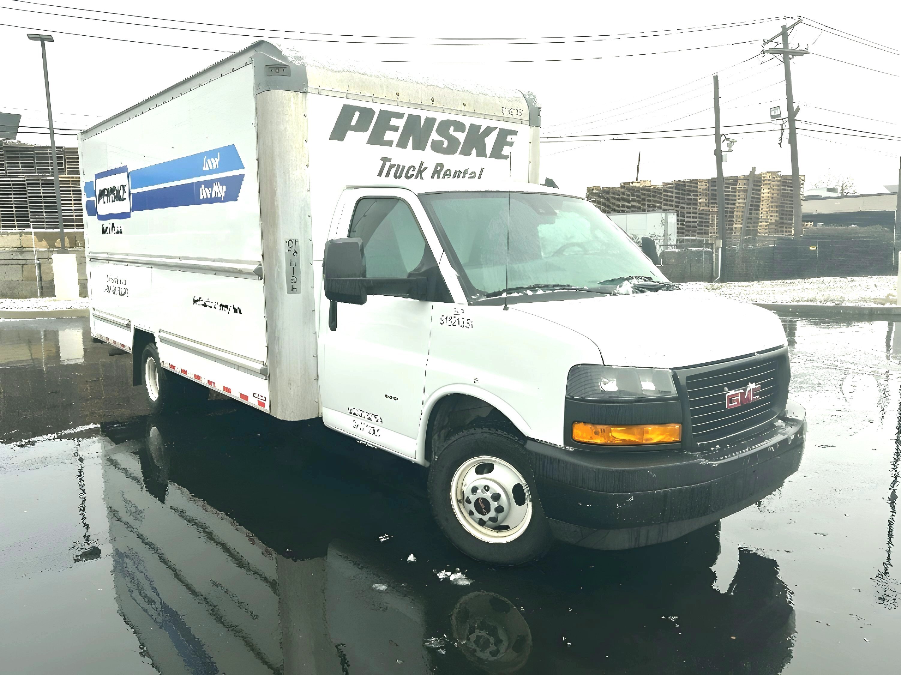 2021 GMC SAVANA in Linden, NJ