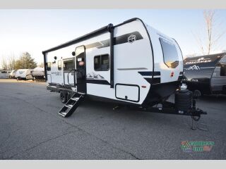 2026 FOREST RIVER SURVEYOR LEGEND 205RKLE