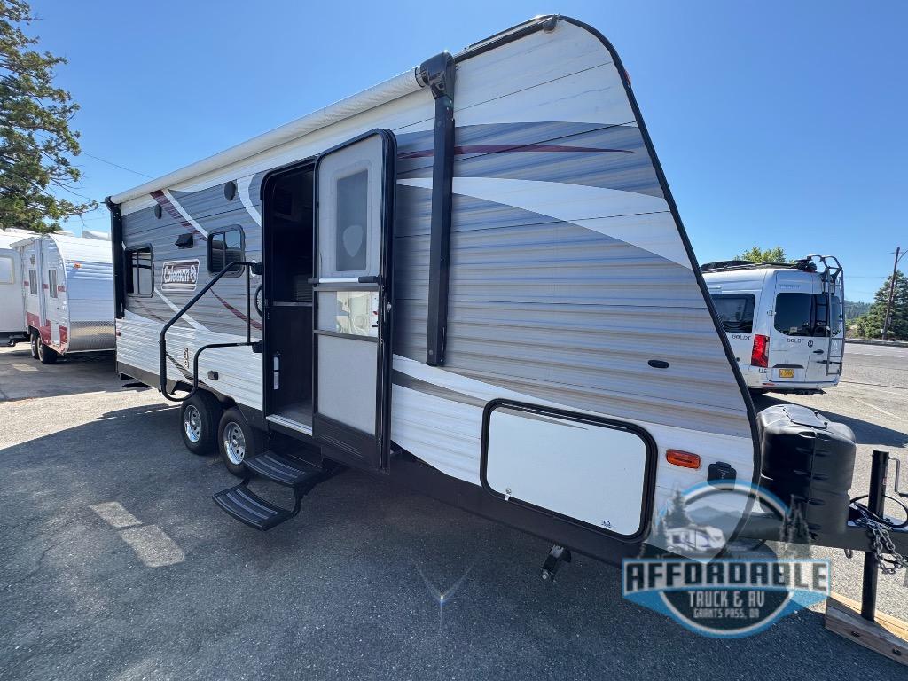 2018 Dutchmen Rv Coleman Lantern Series 202RDWE in grants pass OR