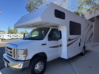 2020 THOR MOTOR COACH FOUR WINDS MAJESTIC 23A
