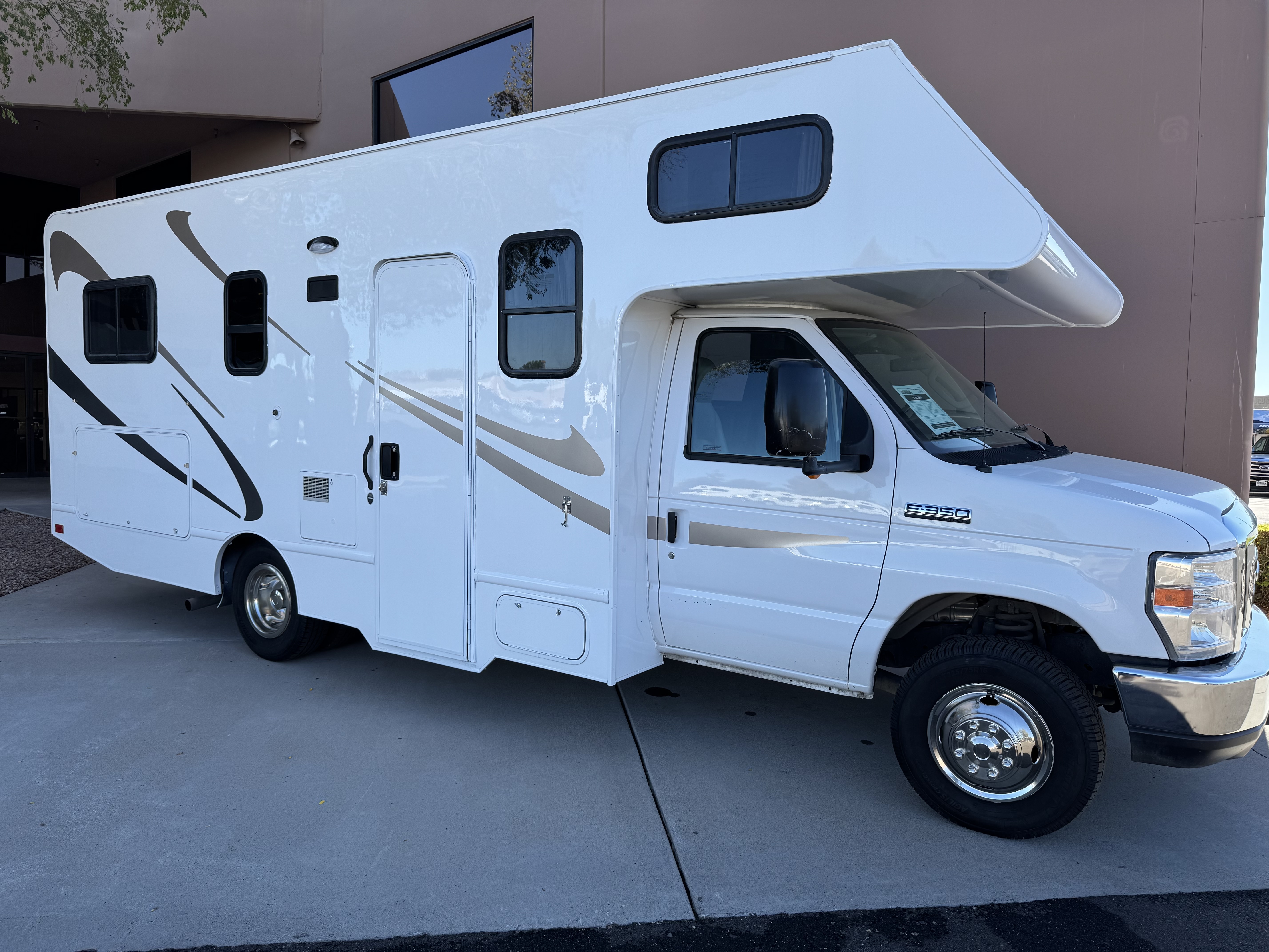 2020 Tiffin Motorhomes WAYFARER 23TM in mesa AZ