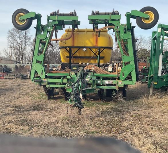 2010 JOHN DEERE 2510H in Augusta, KS