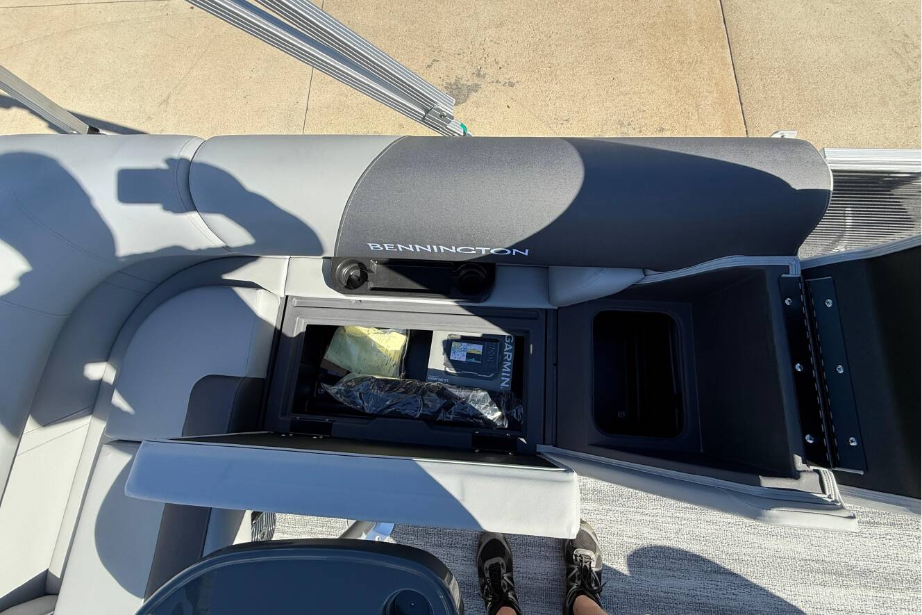A photo of this 2026 Bennington 168 SF Electric