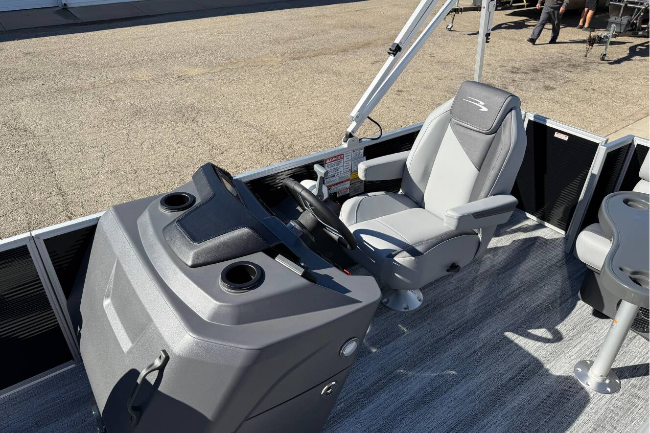 A photo of this 2026 Bennington 168 SF Electric
