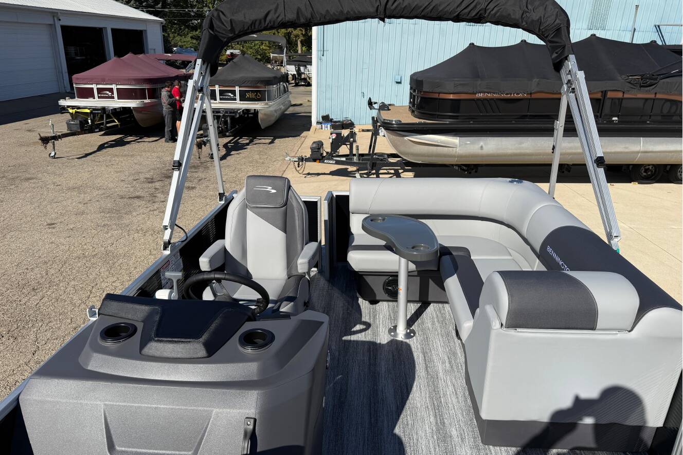 A photo of this 2026 Bennington 168 SF Electric