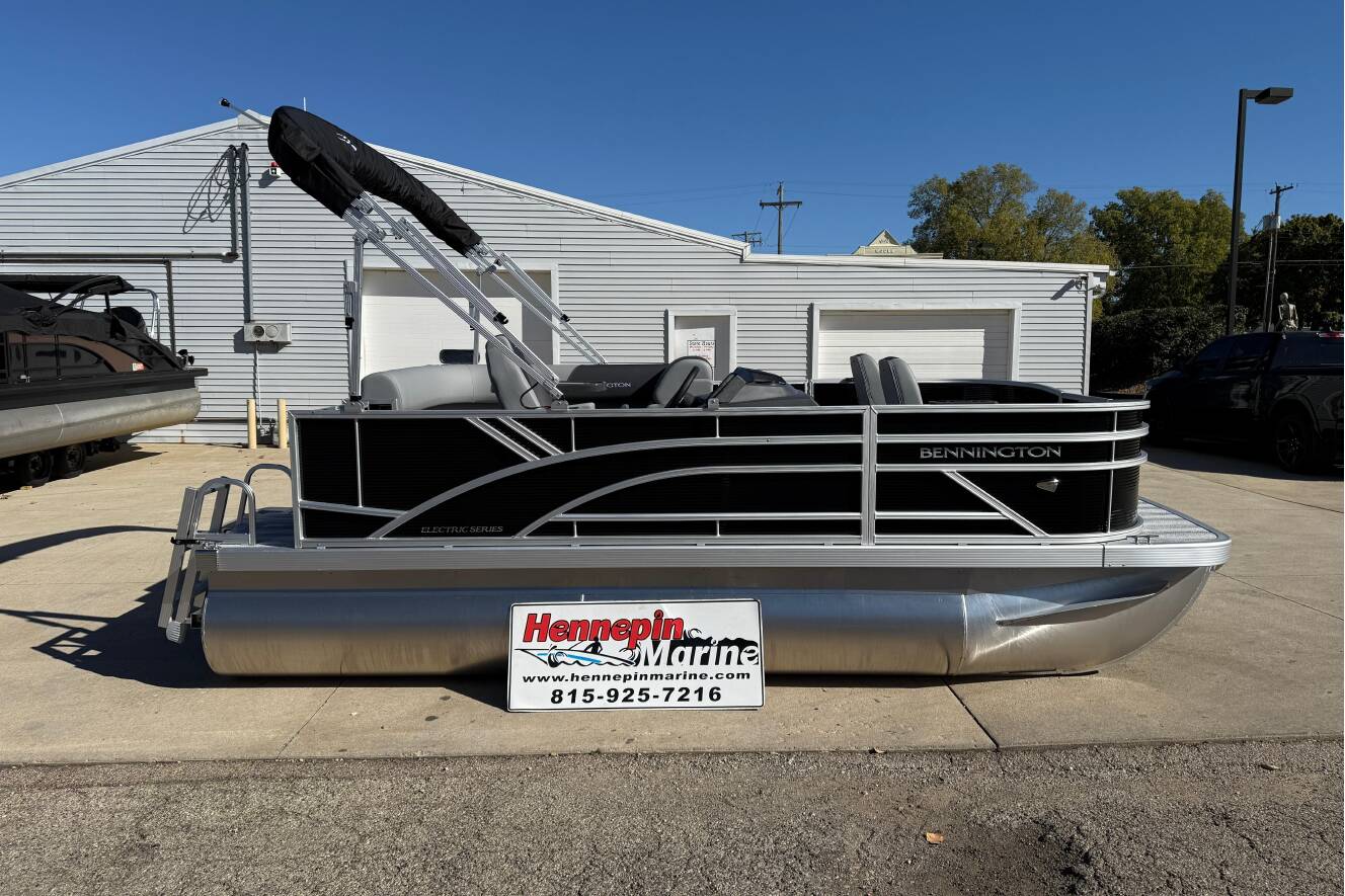 A photo of this 2026 Bennington 168 SF Electric