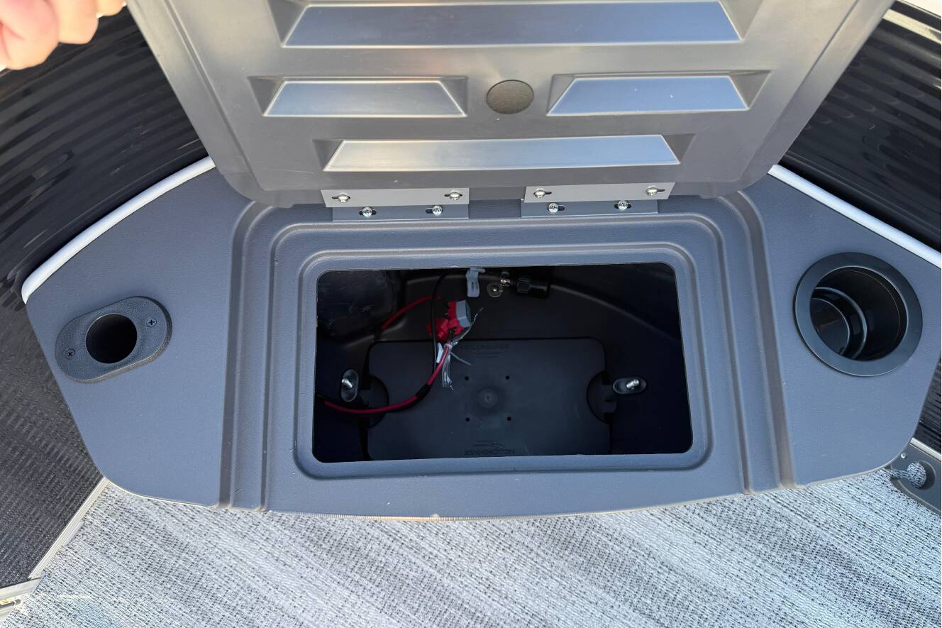 A photo of this 2026 Bennington 168 SF Electric
