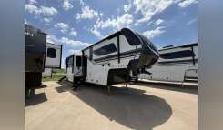 2026 Grand Design INFLUENCE 3904BH RV