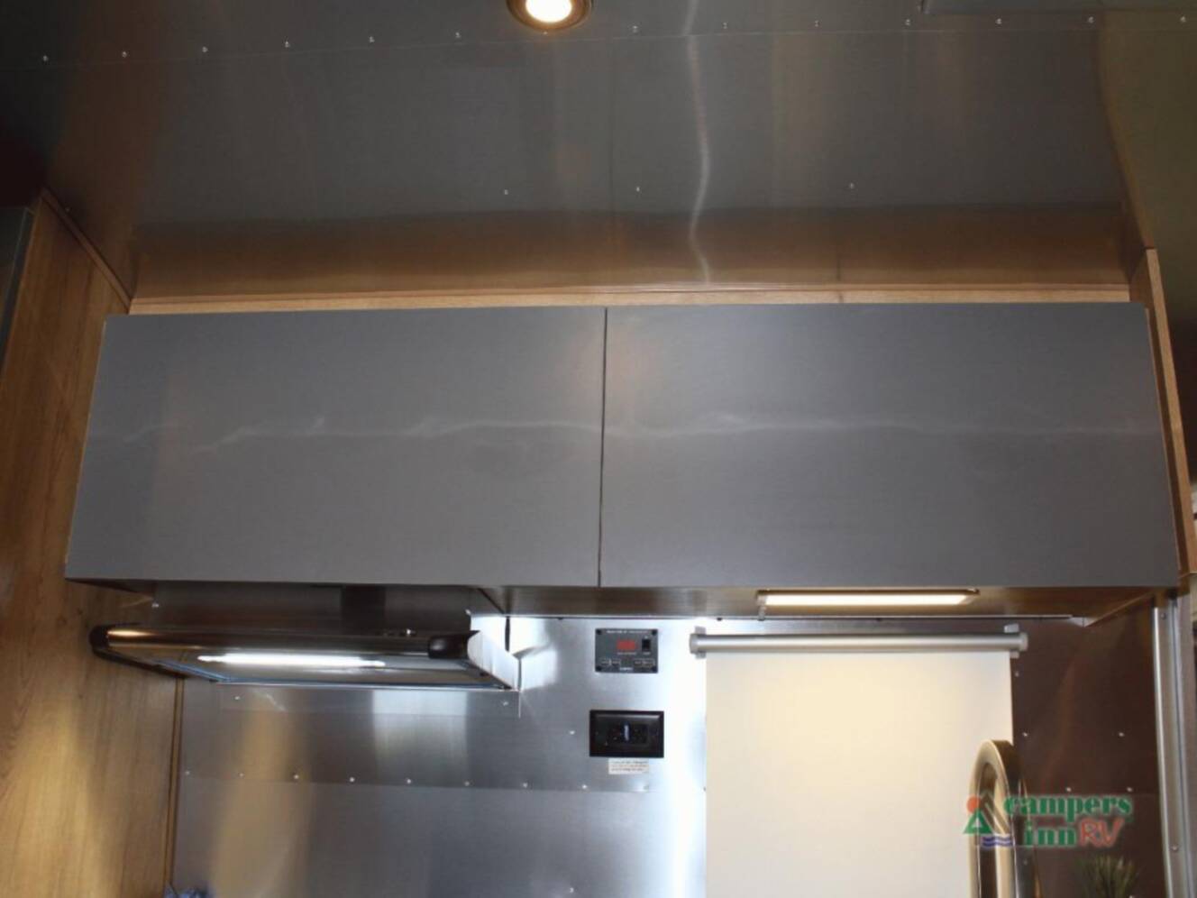 A photo of this 2026 Airstream Trade Wind 25FBQ