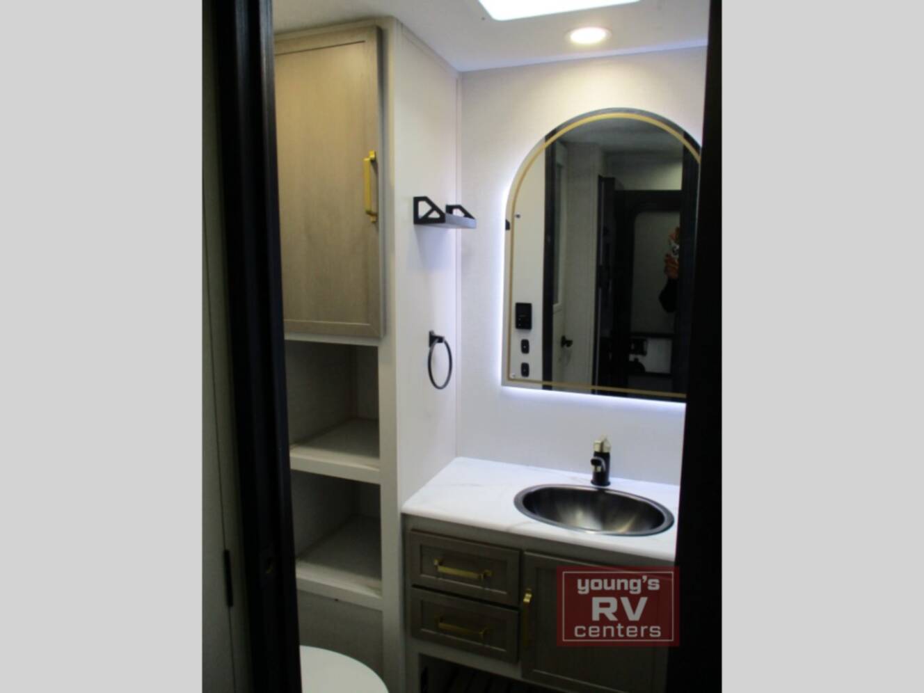 A photo of this 2026 Forest River Rv Salem Hemisphere Hyper-Lyte 21RBHL