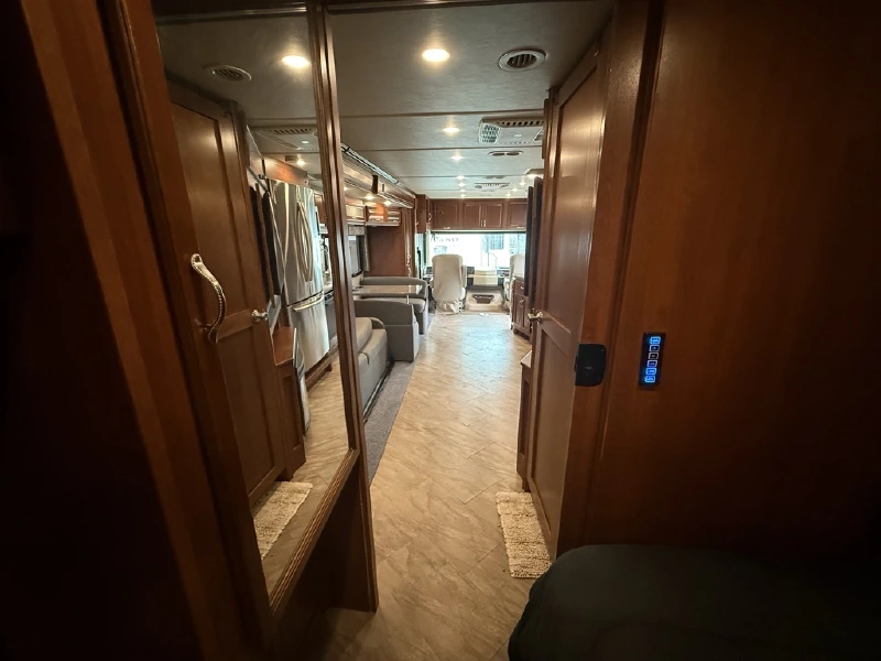 2016 FLEETWOOD BOUNDER 35K