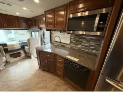 2016 FLEETWOOD BOUNDER 35K