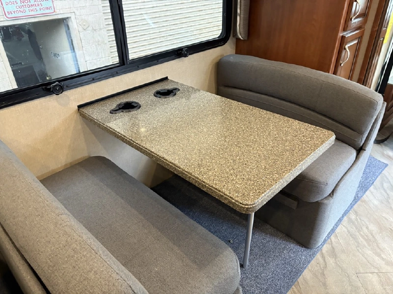 2016 FLEETWOOD BOUNDER 35K