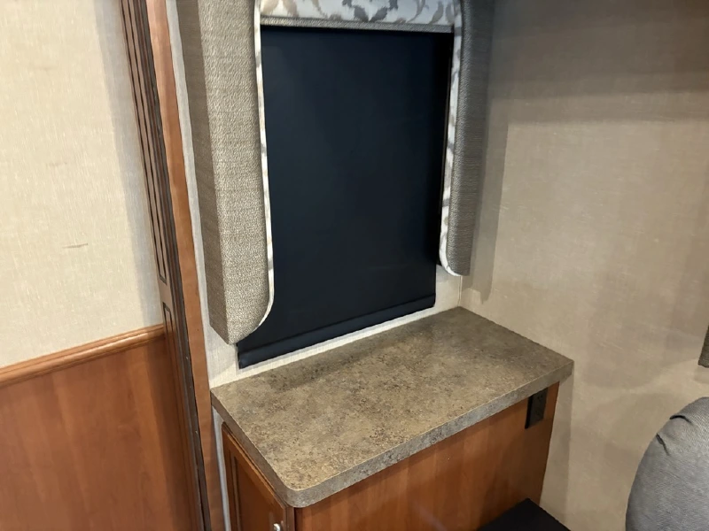 2016 FLEETWOOD BOUNDER 35K