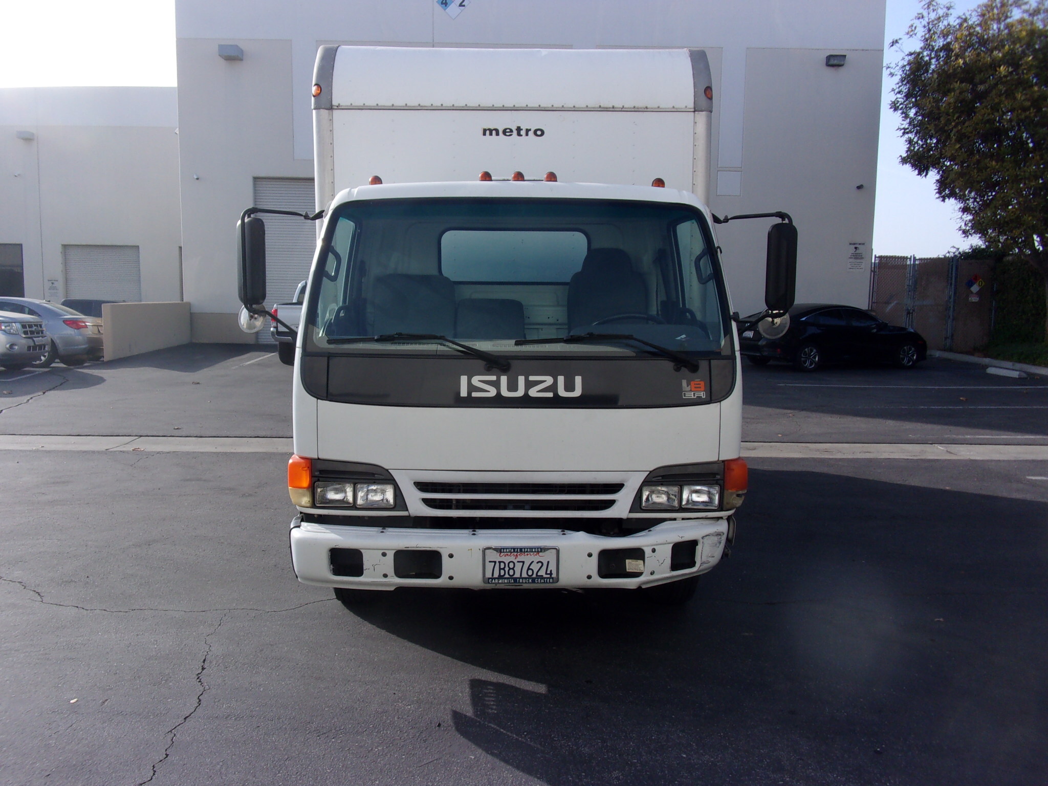 2003 ISUZU Npr in La Mirada, CA