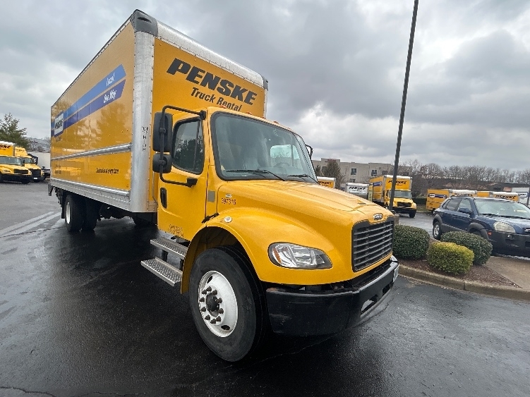 2022 FREIGHTLINER BUSINESS CLASS M2 106 in Louisville, KY