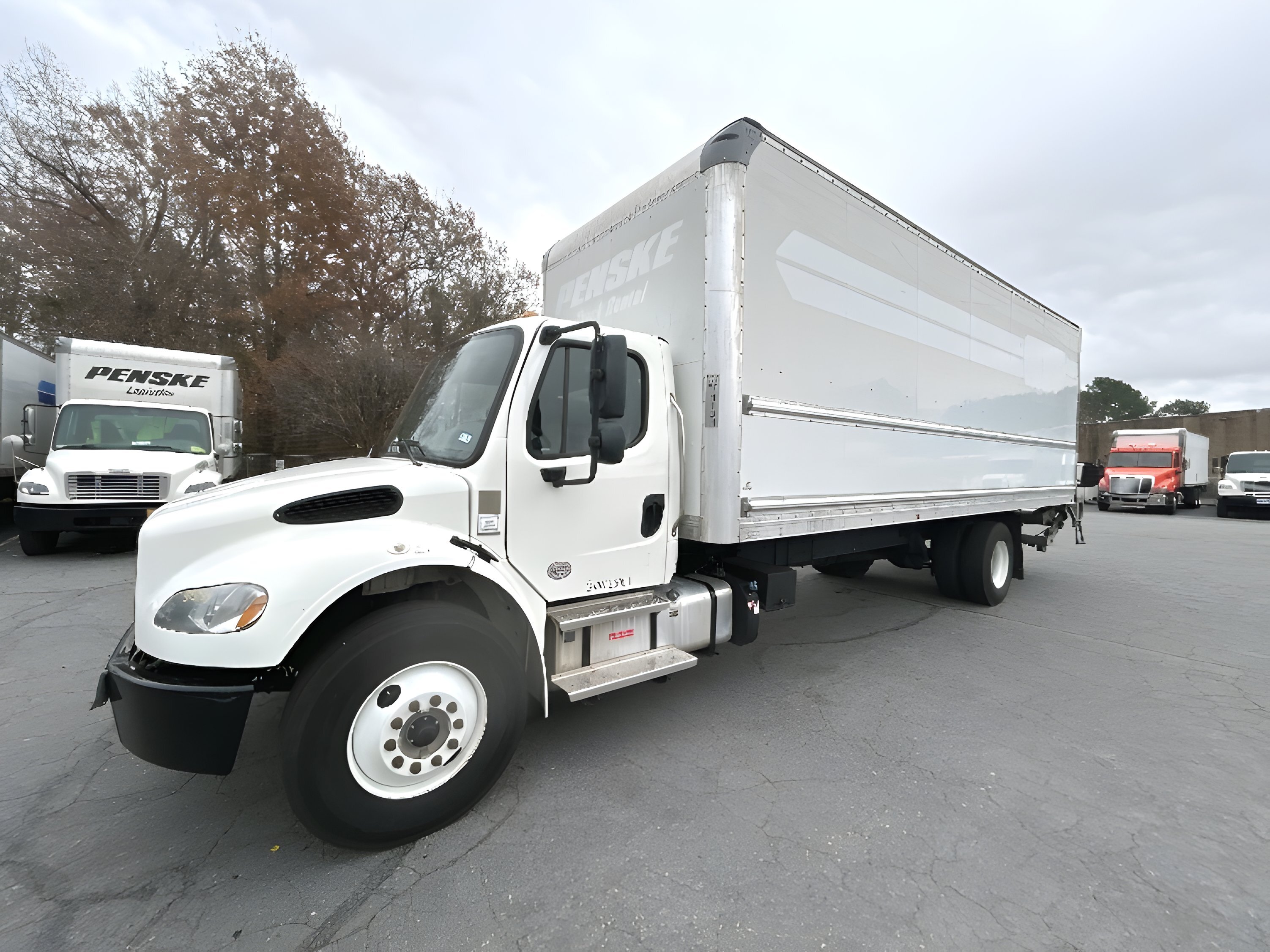 2022 FREIGHTLINER BUSINESS CLASS M2 106 in Little Rock, AR