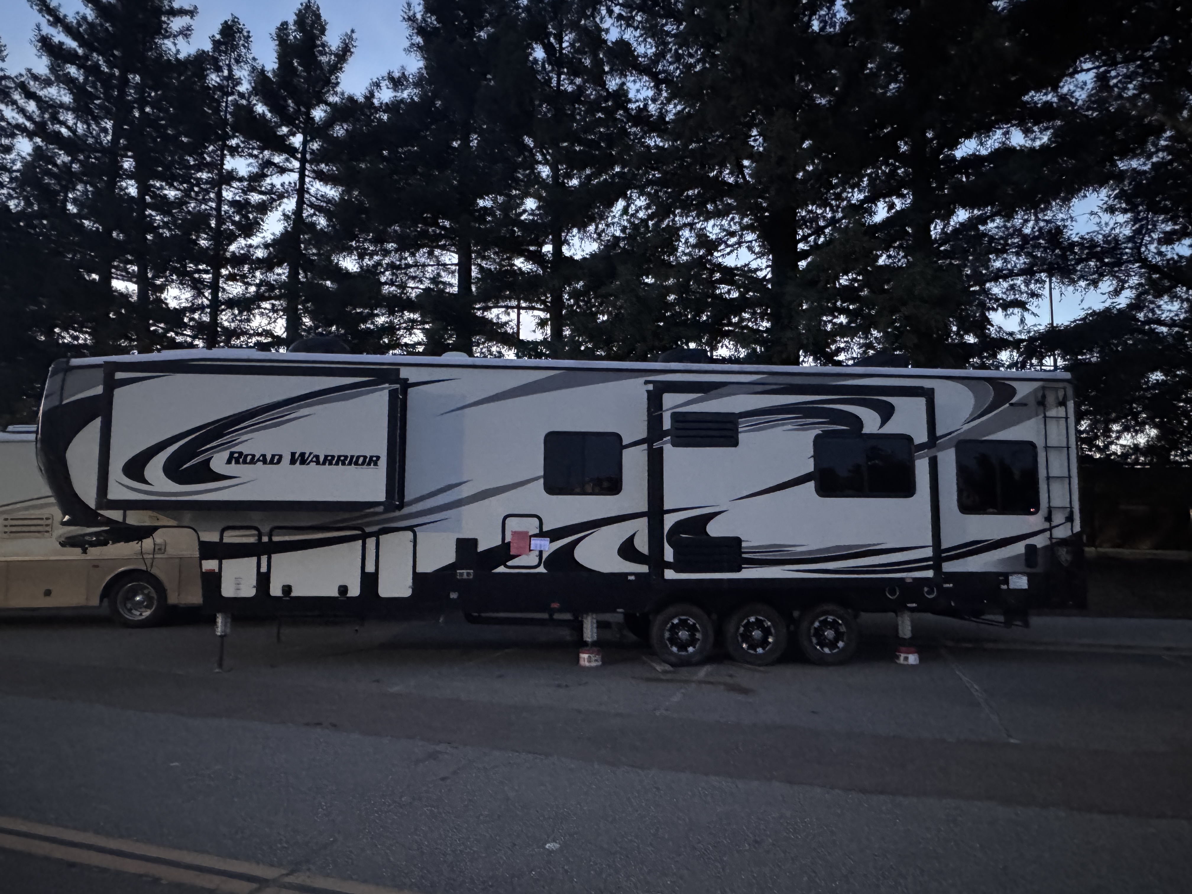 2018 Heartland ROAD WARRIOR 411RW in carmichael CA