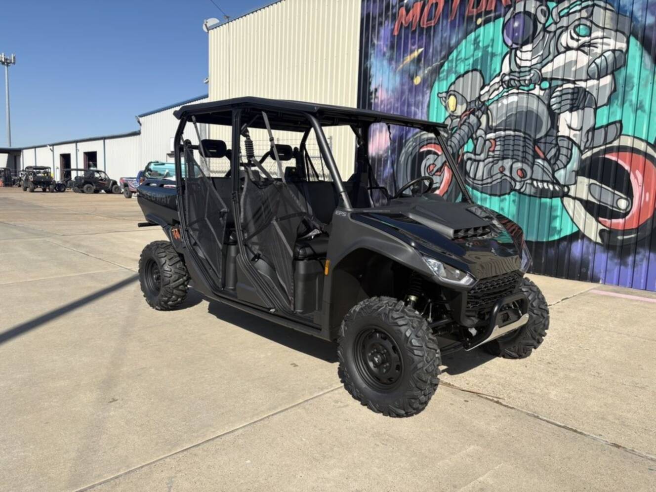 A photo of this 2025 Segway® Powersports UT10 S Crew