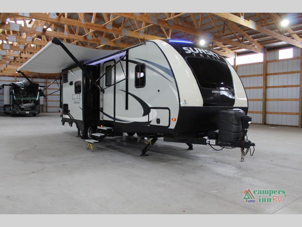 2017 Crossroads Rv Sunset Trail 26SI RV