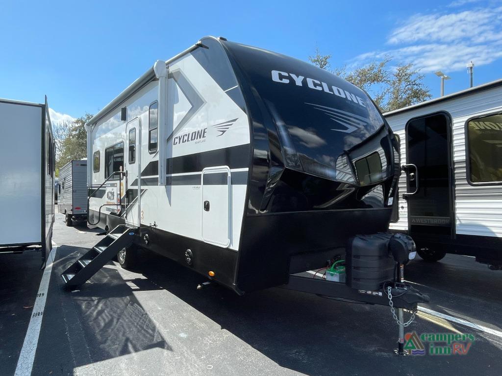2026 Heartland Cyclone 2214 in seffner FL