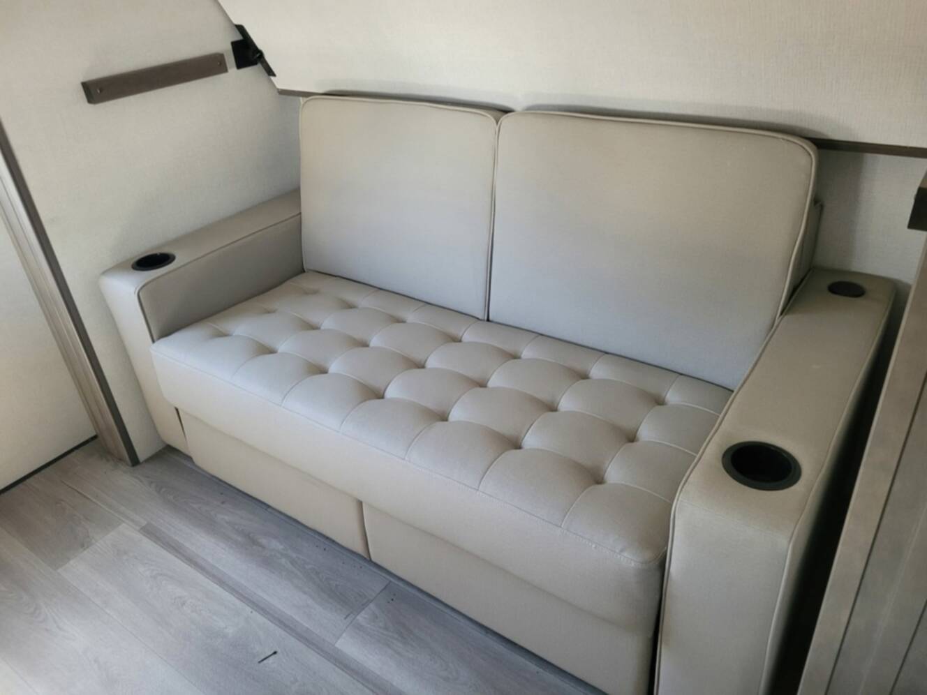 A photo of this 2026 Grand Design Transcend 325BHT