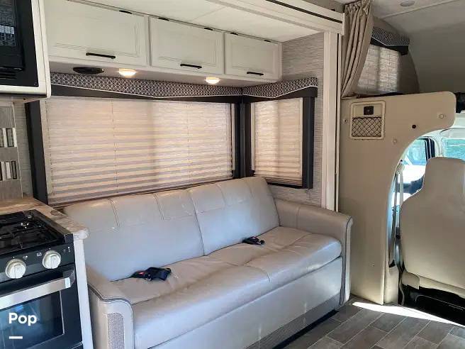 2021 Thor Motor Coach Chateau 27R in mexia TX