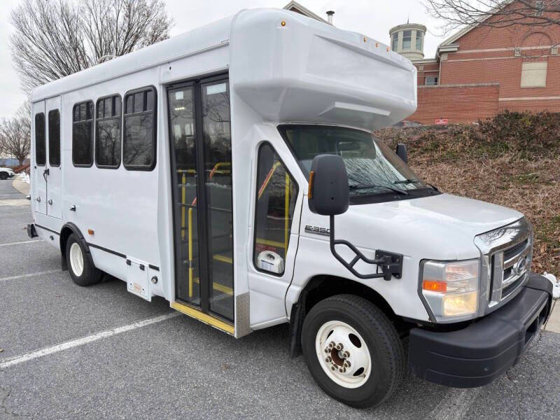 2018 FORD ECONOLINE in Harrisburg, PA