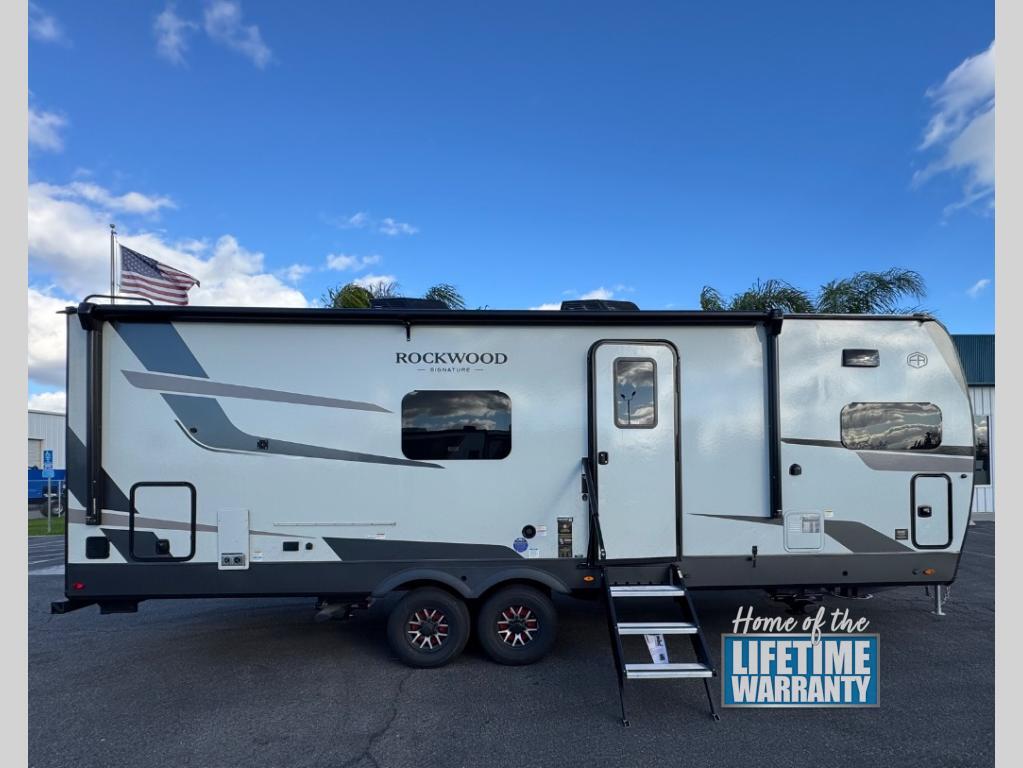 2026 Forest River Rv Rockwood Signature 8263MBR in bakersfield CA